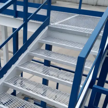 Escalera Industrial Peldaño Malla